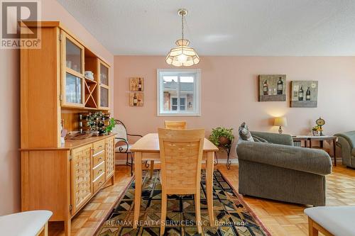 198 Martindale Crescent, Brampton, ON - Indoor Photo Showing Dining Room