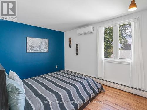 13 Lakewood Crescent, Port Colborne, ON - Indoor Photo Showing Bedroom