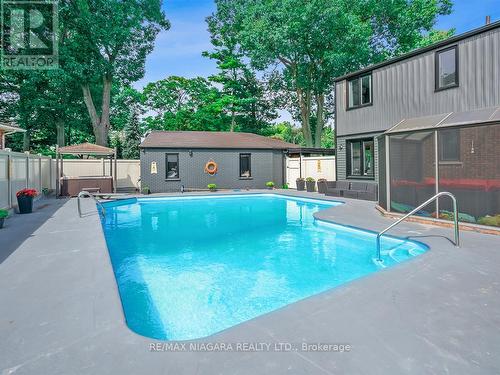 13 Lakewood Crescent, Port Colborne, ON - Outdoor With In Ground Pool With Backyard