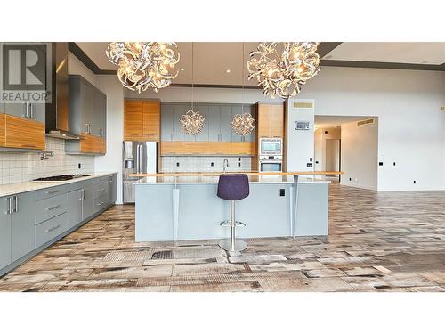 1851 Diamond View Drive, West Kelowna, BC - Indoor Photo Showing Kitchen