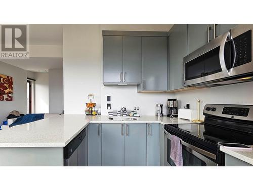 1851 Diamond View Drive, West Kelowna, BC - Indoor Photo Showing Kitchen