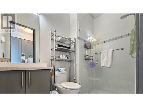 1851 Diamond View Drive, West Kelowna, BC - Indoor Photo Showing Bathroom