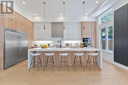 84 Bexhill Avenue, Toronto, ON - Indoor Photo Showing Kitchen With Upgraded Kitchen