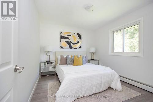 530 Dean Avenue, Oshawa, ON - Indoor Photo Showing Bedroom