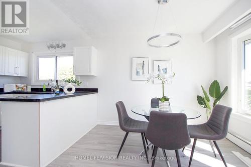 530 Dean Avenue, Oshawa, ON - Indoor Photo Showing Dining Room