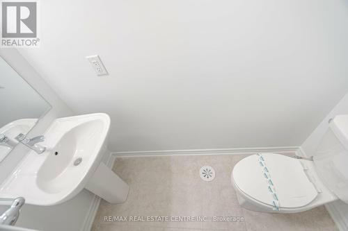 77 - 1317 Leriche Way, Milton, ON - Indoor Photo Showing Bathroom