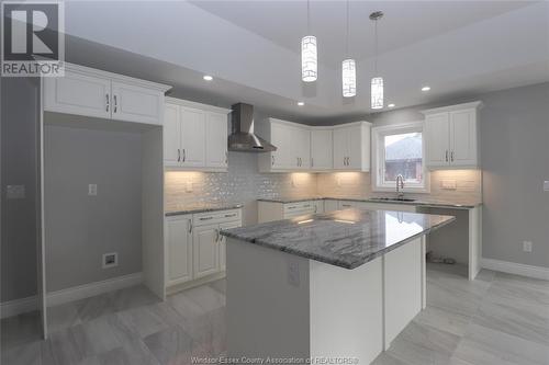 2566 Mayfair, Lasalle, ON - Indoor Photo Showing Kitchen With Upgraded Kitchen