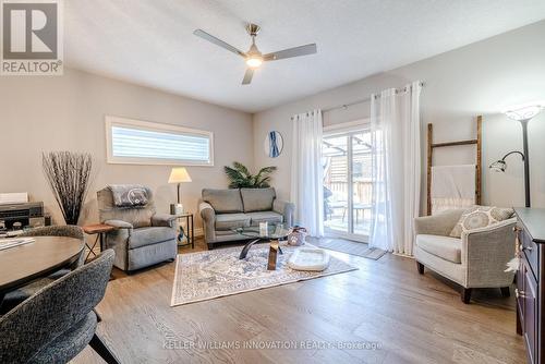 24 Serviceberry Lane, Norfolk, ON - Indoor Photo Showing Living Room