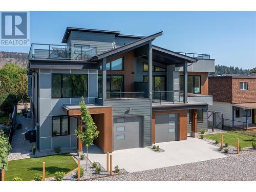 972 Wilson Avenue, Kelowna, BC - Outdoor With Facade