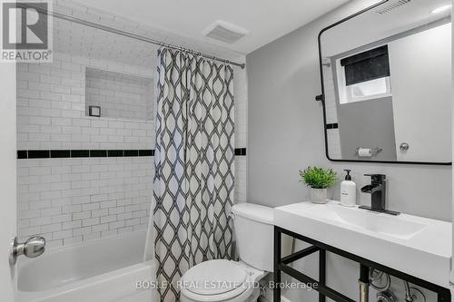 703 Mortimer Avenue, Toronto, ON - Indoor Photo Showing Bathroom