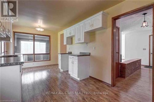 2143 Little Britain Road, Kawartha Lakes (Lindsay), ON - Indoor Photo Showing Kitchen