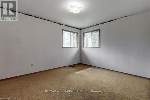 2143 Little Britain Road, Kawartha Lakes (Lindsay), ON - Indoor Photo Showing Other Room