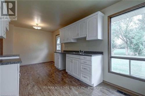 2143 Little Britain Road, Kawartha Lakes (Lindsay), ON - Indoor Photo Showing Kitchen