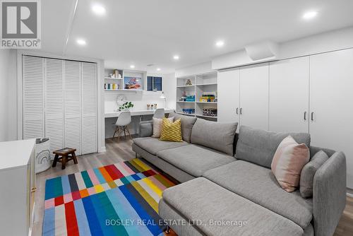 7 Glencairn Avenue, Toronto, ON - Indoor Photo Showing Living Room