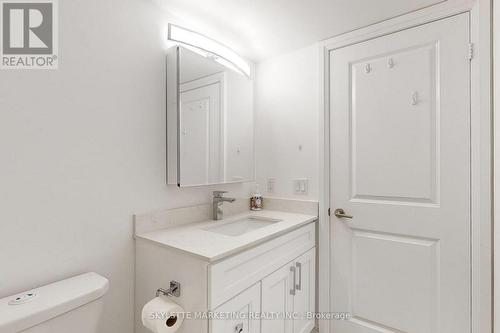 Ph15 - 370 Highway 7 E, Richmond Hill, ON - Indoor Photo Showing Bathroom