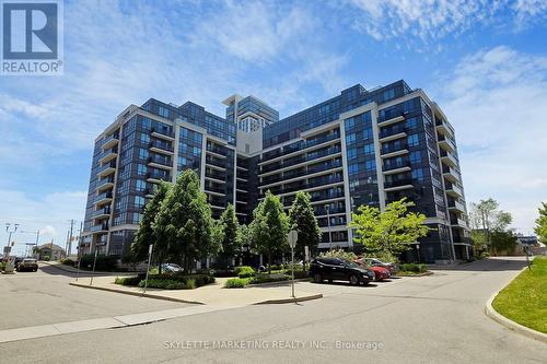 Ph15 - 370 Highway 7 E, Richmond Hill, ON - Outdoor With Facade