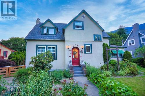 413 Nelson  Avenue, Nelson, BC - Outdoor With Facade