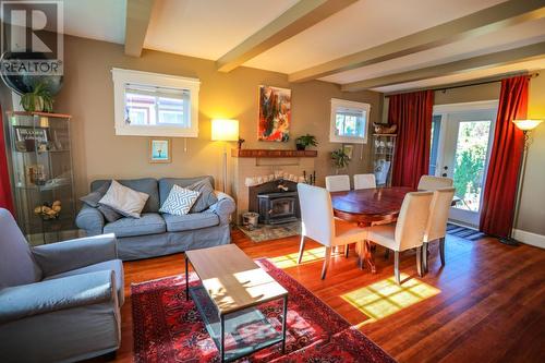 413 Nelson  Avenue, Nelson, BC - Indoor Photo Showing Living Room With Fireplace