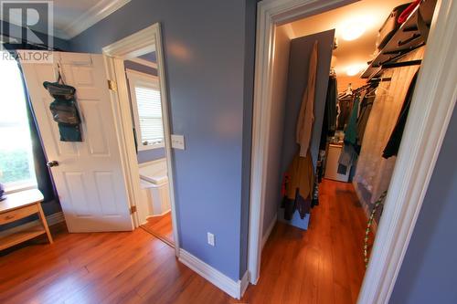 413 Nelson  Avenue, Nelson, BC - Indoor Photo Showing Other Room