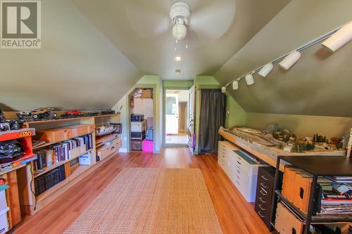 413 Nelson  Avenue, Nelson, BC - Indoor