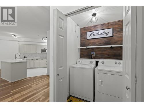 1905 Pandosy Street Unit# 101, Kelowna, BC - Indoor Photo Showing Laundry Room