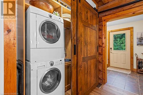 main floor laundry - 15 Goble Place, Saugeen Shores, ON - Indoor Photo Showing Laundry Room