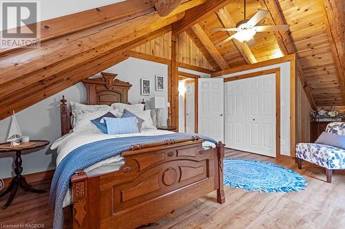 15 Goble Place, Saugeen Shores, ON - Indoor Photo Showing Bedroom