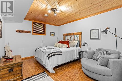 15 Goble Place, Saugeen Shores, ON - Indoor Photo Showing Bedroom