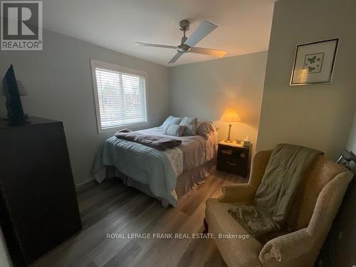 9 Locust Lane, Curve Lake First Nation 35 (Curve Lake First Nation), ON - Indoor Photo Showing Bedroom