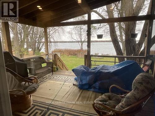 9 Locust Lane, Curve Lake First Nation 35 (Curve Lake First Nation), ON - Outdoor With Deck Patio Veranda With Exterior