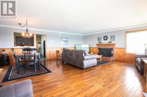 460 Red Pine Dr, Sault Ste. Marie, ON - Indoor Photo Showing Living Room With Fireplace