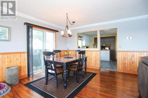 460 Red Pine Dr, Sault Ste. Marie, ON - Indoor Photo Showing Dining Room