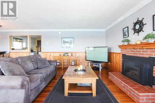 460 Red Pine Dr, Sault Ste. Marie, ON - Indoor Photo Showing Living Room With Fireplace