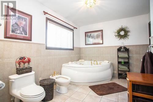 460 Red Pine Dr, Sault Ste. Marie, ON - Indoor Photo Showing Bathroom