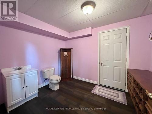 61 Wilkins Street, Quinte West, ON - Indoor Photo Showing Bathroom