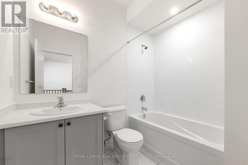 204 - 160 Densmore Road, Cobourg, ON - Indoor Photo Showing Bathroom