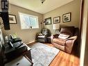 3240 Barriere South Road, Barriere, BC  - Indoor Photo Showing Living Room 