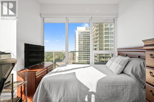 2711 - 115 Mcmahon Drive, Toronto, ON - Indoor Photo Showing Bedroom