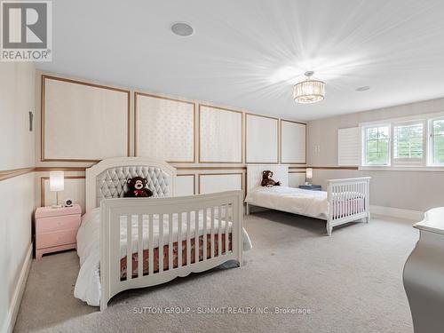 54 Viewmount Crescent, Brampton, ON - Indoor Photo Showing Bedroom