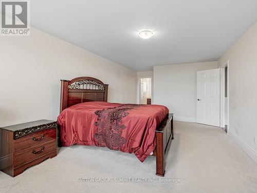 54 Viewmount Crescent, Brampton, ON - Indoor Photo Showing Bedroom