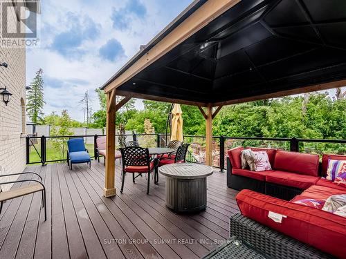 54 Viewmount Crescent, Brampton, ON - Outdoor With Deck Patio Veranda With Exterior