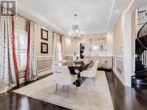 54 Viewmount Crescent, Brampton, ON - Indoor Photo Showing Dining Room