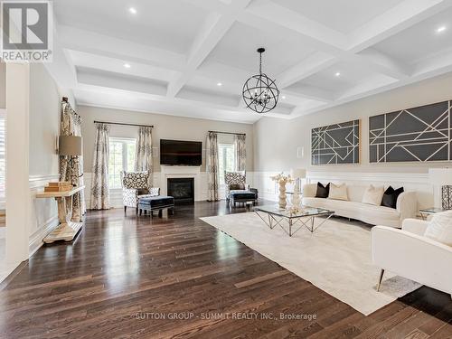 54 Viewmount Crescent, Brampton, ON - Indoor Photo Showing Living Room With Fireplace