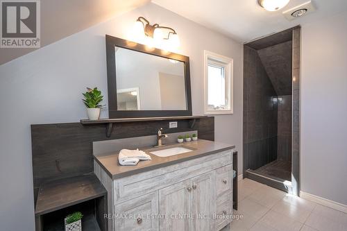 405 Minnie Street, North Huron, ON - Indoor Photo Showing Bathroom