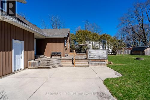 405 Minnie Street, North Huron, ON - Outdoor