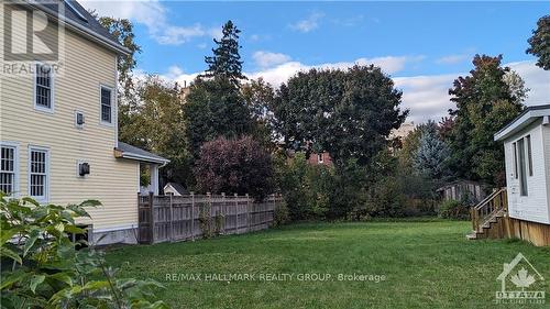 67 Springhurst Avenue, Ottawa, ON 