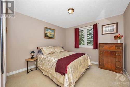 506 David Manchester Road, Carp, ON - Indoor Photo Showing Bedroom