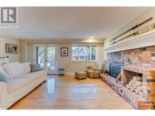 14103 Tamarack Drive, Coldstream, BC - Indoor Photo Showing Living Room With Fireplace