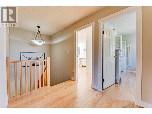 14103 Tamarack Drive, Coldstream, BC - Indoor Photo Showing Other Room