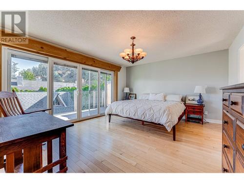 14103 Tamarack Drive, Coldstream, BC - Indoor Photo Showing Bedroom